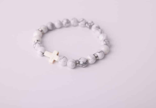 Faith & Peace – Howlite Cross Bracelet